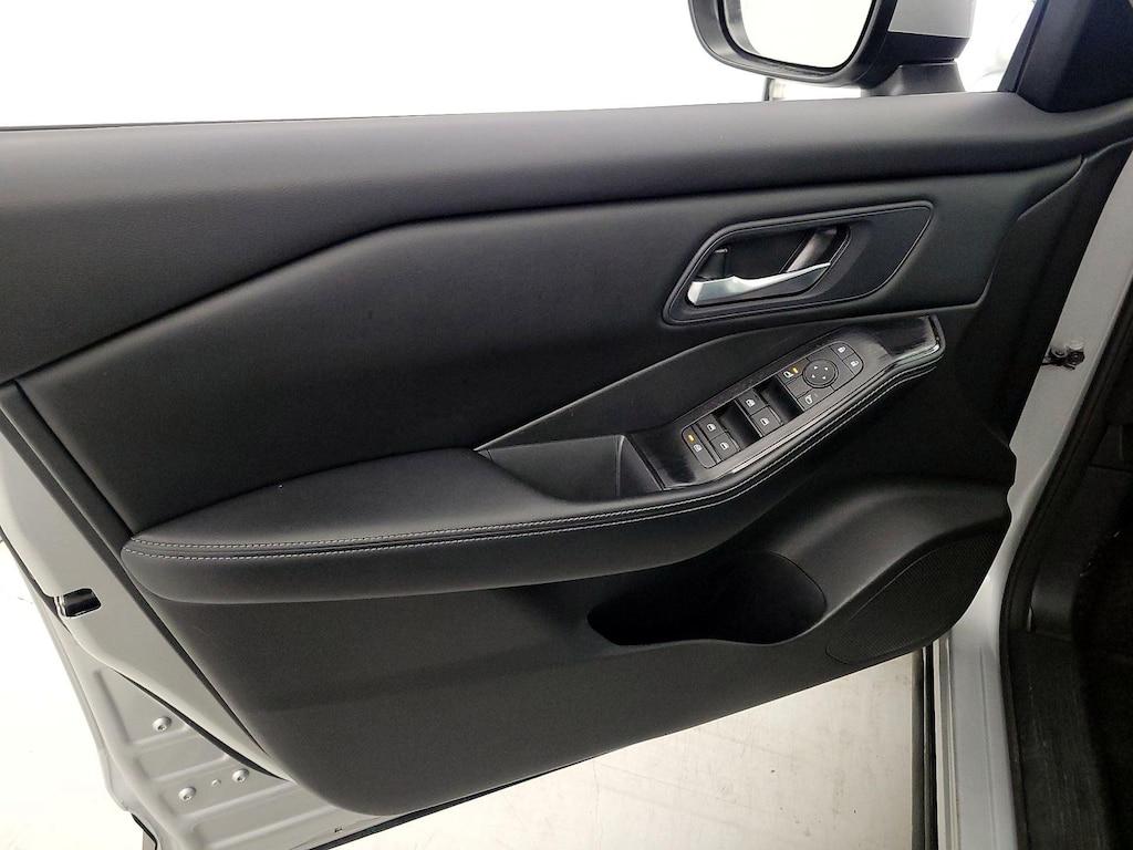 used 2024 Nissan Rogue car, priced at $23,998