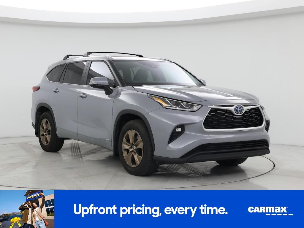 used 2023 Toyota Highlander Hybrid car, priced at $47,998