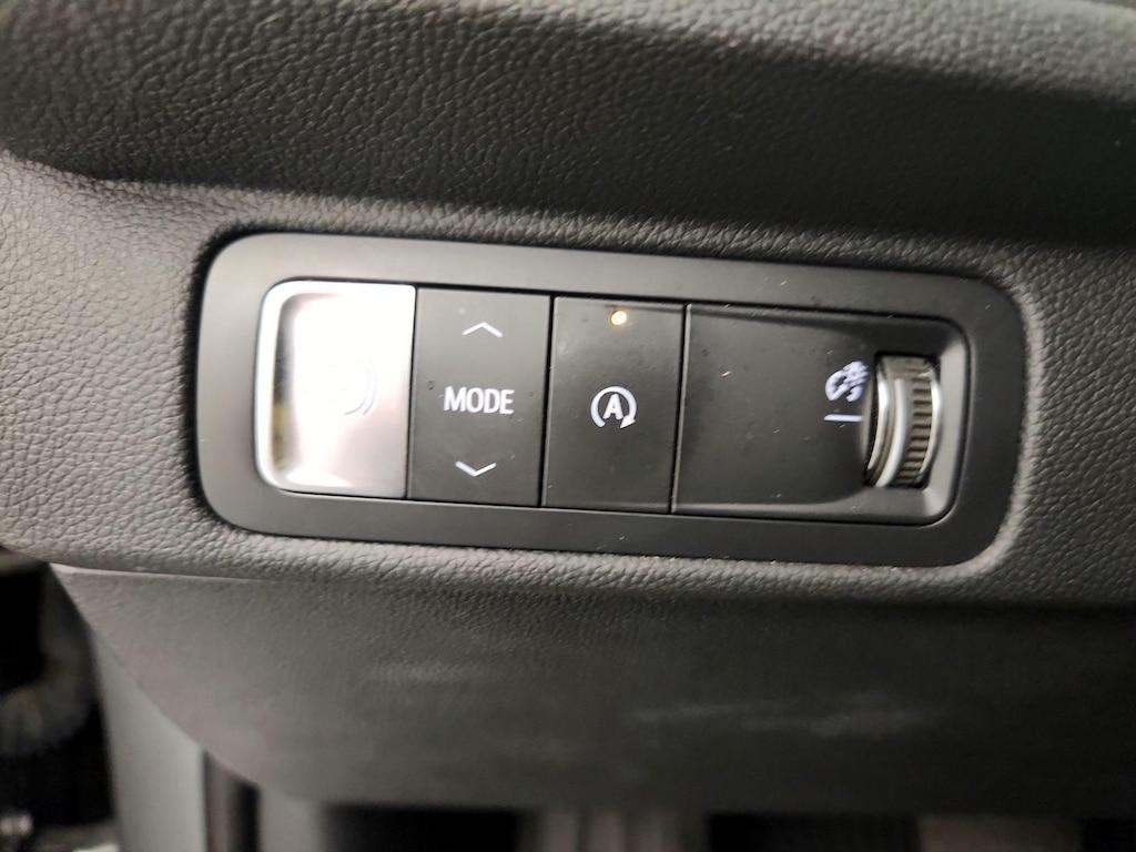 used 2024 Chevrolet Traverse car, priced at $37,998