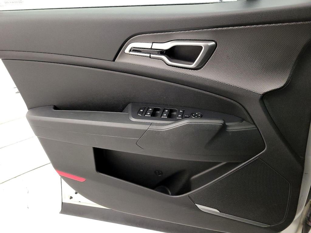 used 2024 Kia Sportage car, priced at $20,998