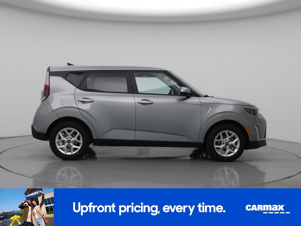 used 2025 Kia Soul car, priced at $20,998
