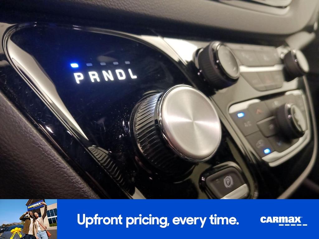 used 2025 Chrysler Pacifica car, priced at $27,998