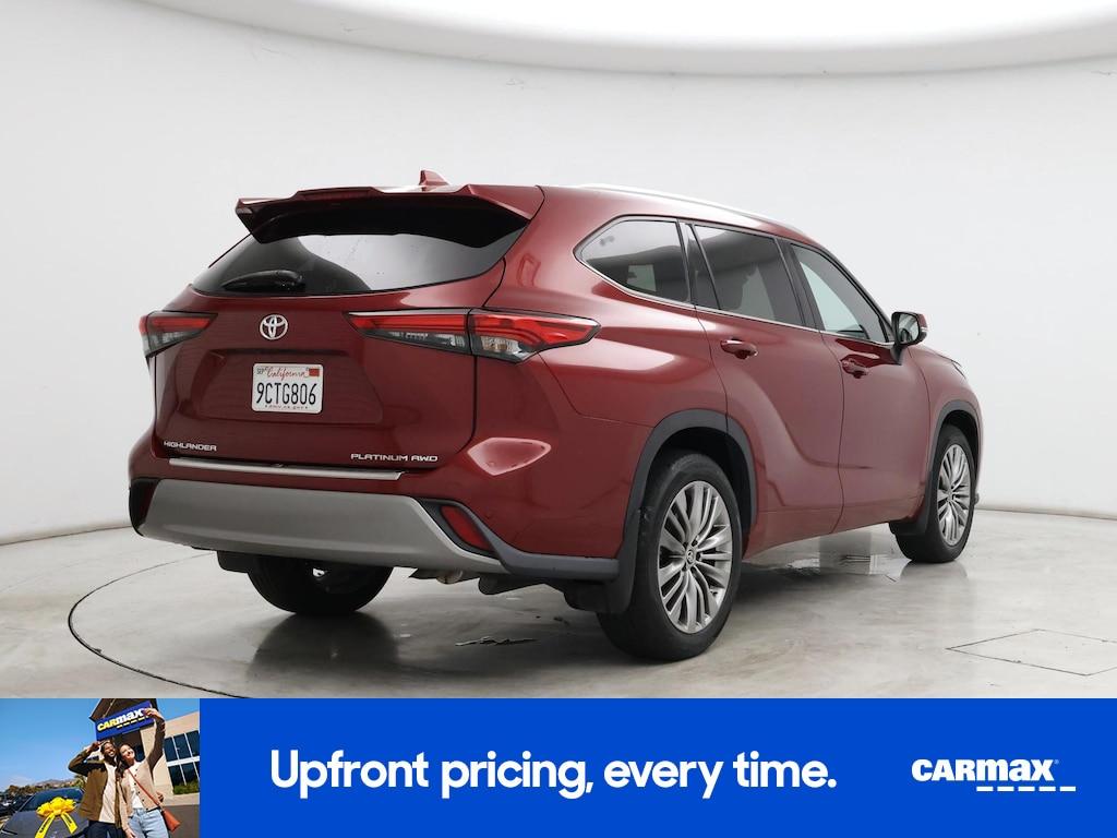 used 2022 Toyota Highlander car, priced at $43,998