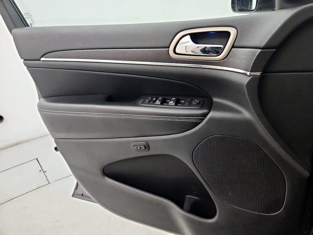 used 2016 Jeep Grand Cherokee car, priced at $19,998