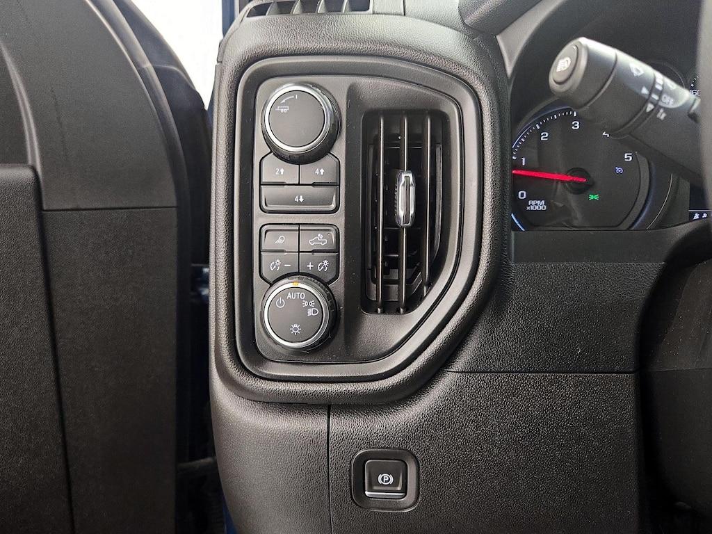 used 2024 Chevrolet Silverado 2500 car, priced at $52,998