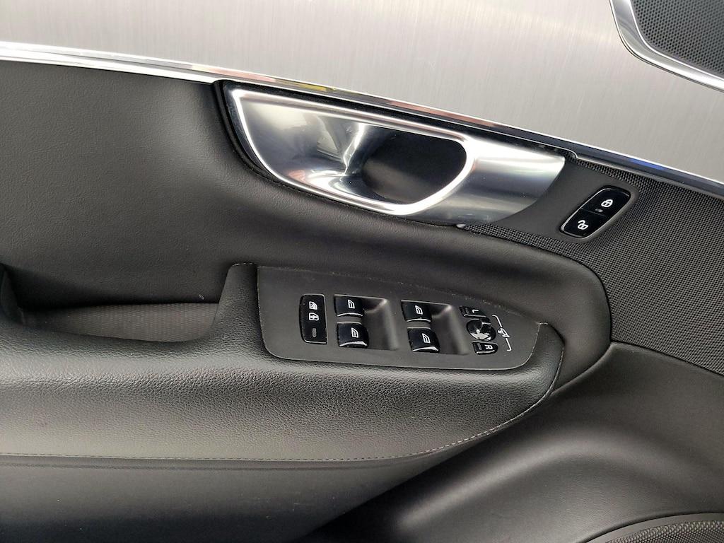 used 2021 Volvo XC90 car, priced at $24,998