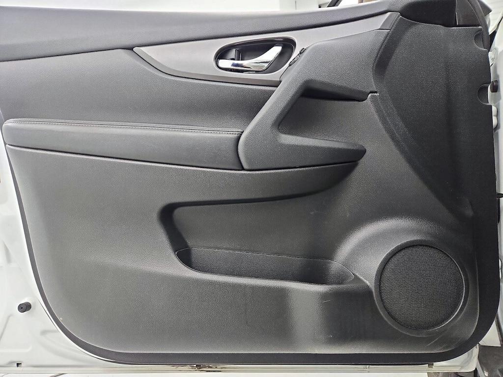 used 2015 Nissan Rogue car, priced at $14,599