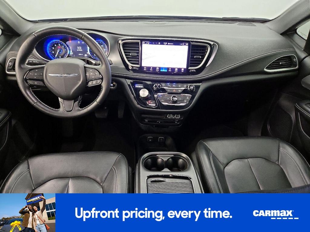 used 2021 Chrysler Pacifica car, priced at $27,998