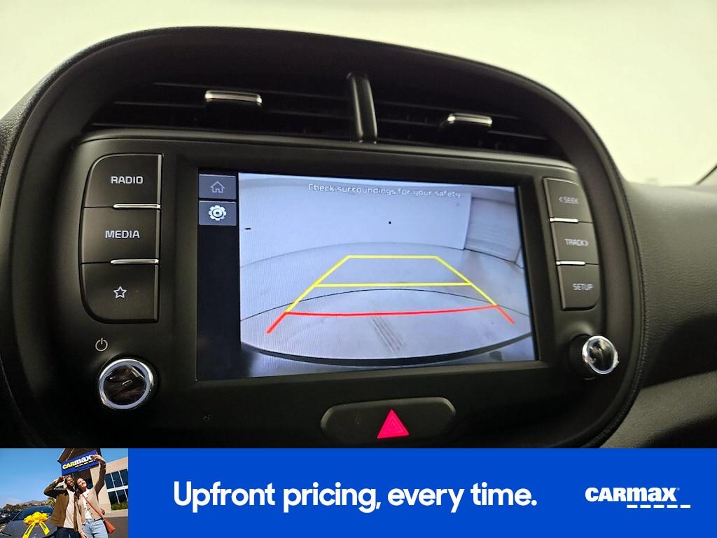 used 2025 Kia Soul car, priced at $21,998