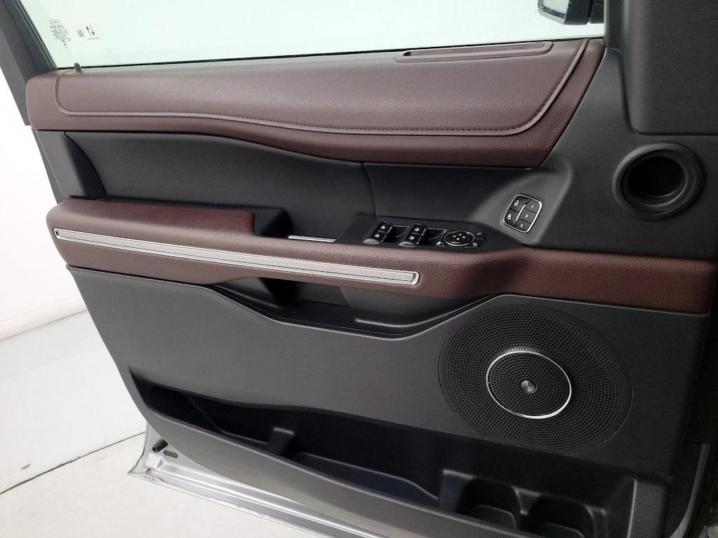 used 2024 Ford Expedition car, priced at $44,998