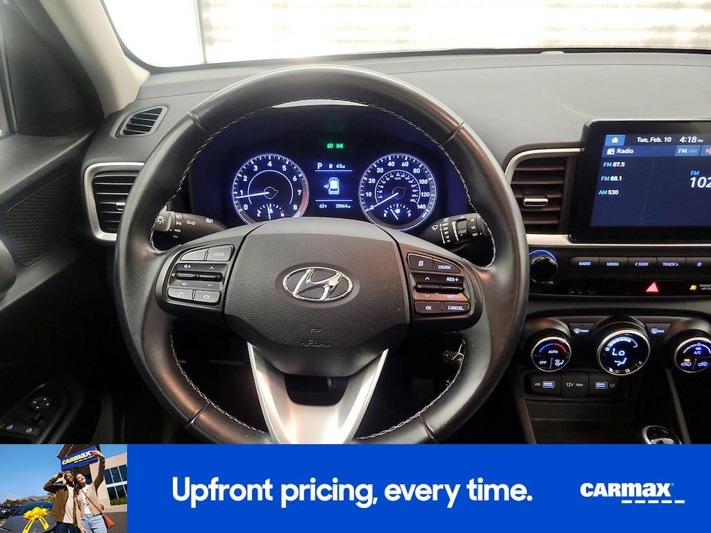used 2022 Hyundai Venue car, priced at $17,998