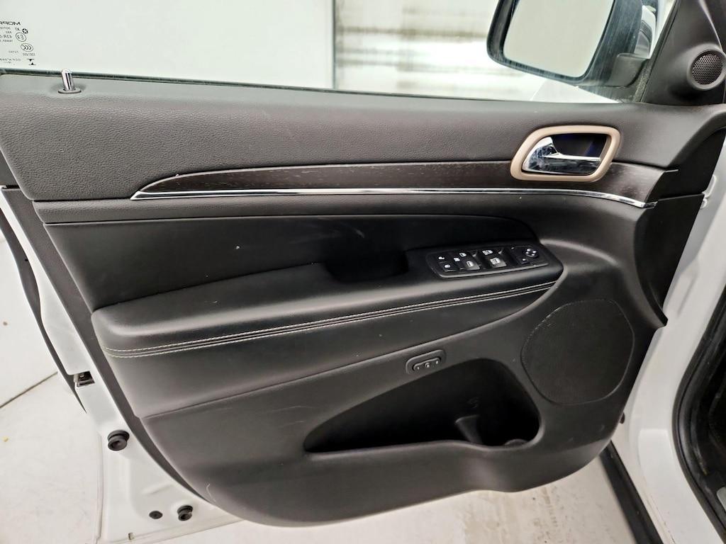 used 2017 Jeep Grand Cherokee car, priced at $16,998
