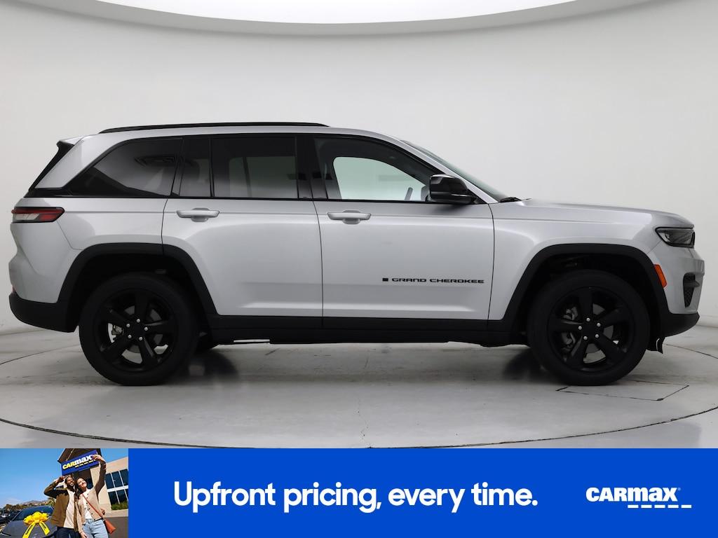 used 2023 Jeep Grand Cherokee car, priced at $28,998