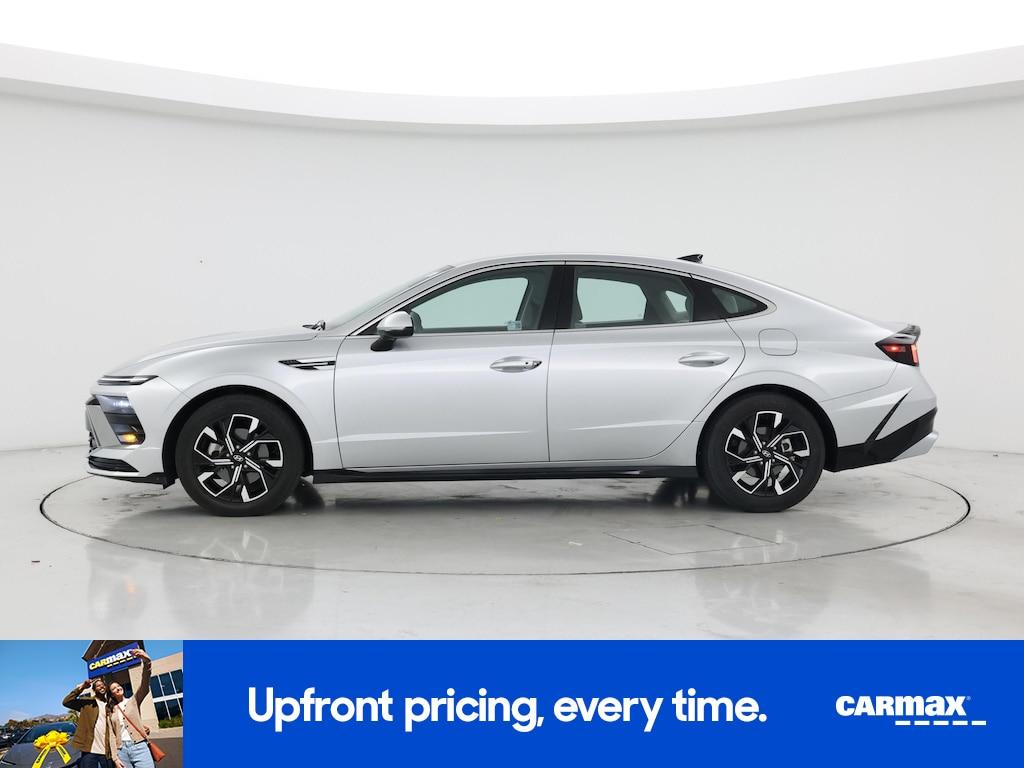 used 2025 Hyundai Sonata car, priced at $22,998