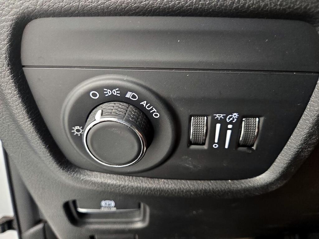 used 2023 Jeep Grand Cherokee L car, priced at $31,998