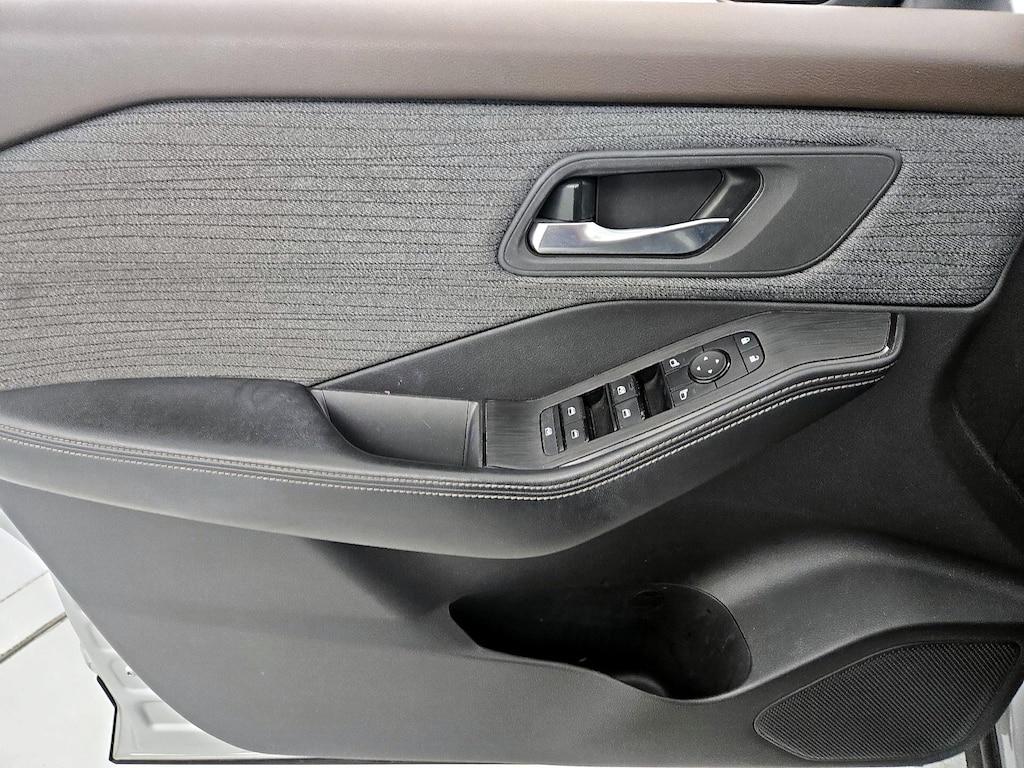 used 2023 Nissan Rogue car, priced at $21,998