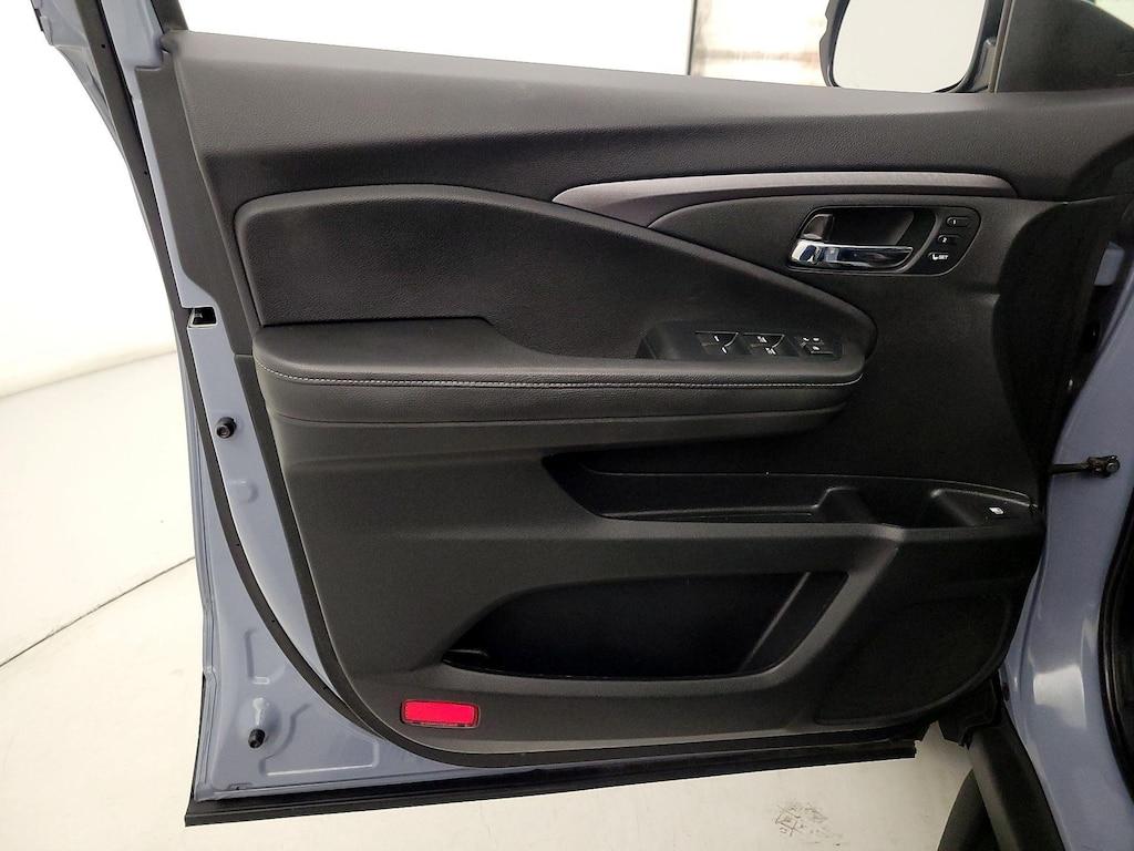 used 2023 Honda Ridgeline car, priced at $31,998