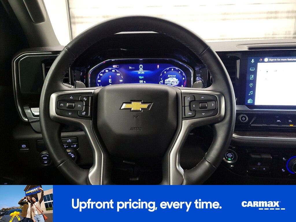 used 2025 Chevrolet Silverado 1500 car, priced at $40,998