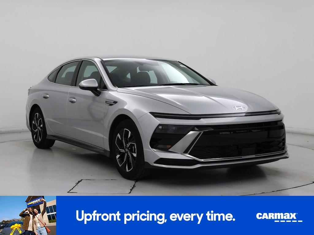 used 2025 Hyundai Sonata car, priced at $24,998