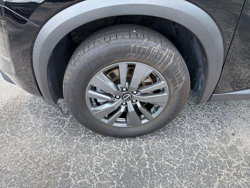 used 2024 Nissan Pathfinder car, priced at $31,271