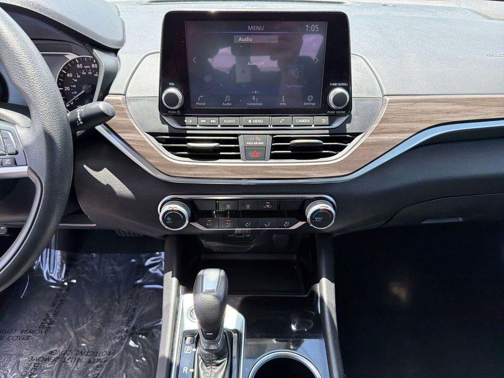 used 2024 Nissan Altima car, priced at $20,581