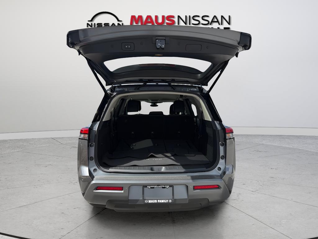 new 2026 Nissan Pathfinder car, priced at $40,199