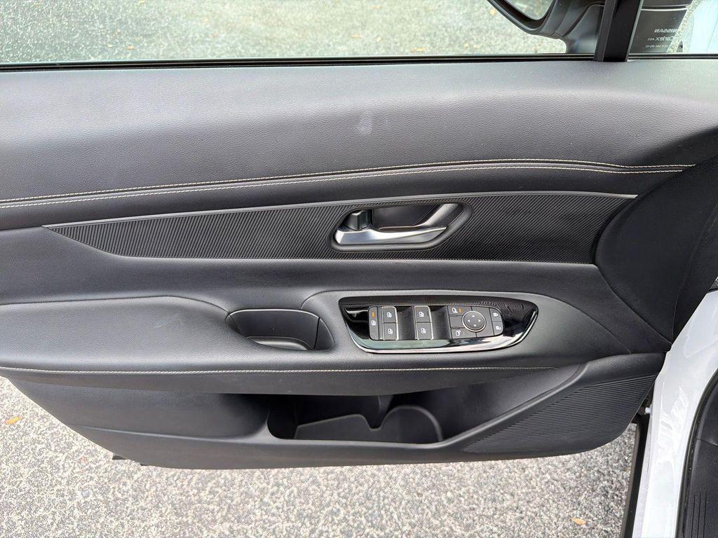 used 2025 Nissan Murano car, priced at $32,903