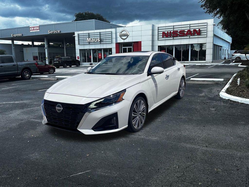 new 2025 Nissan Altima car, priced at $33,884