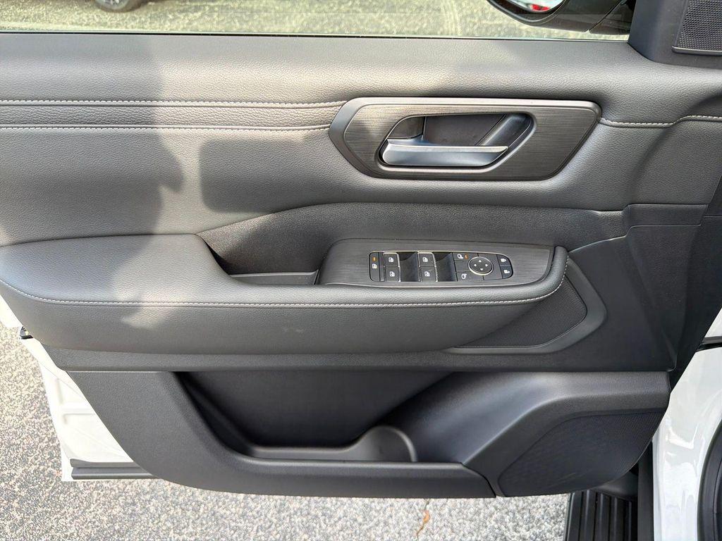 new 2026 Nissan Armada car, priced at $58,941