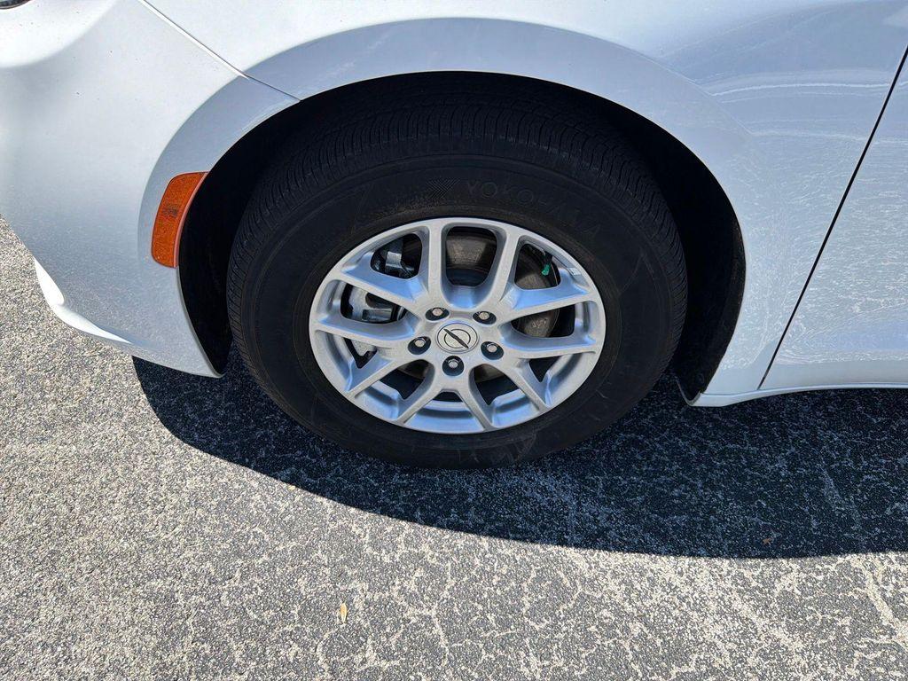 used 2023 Chrysler Pacifica car, priced at $23,998