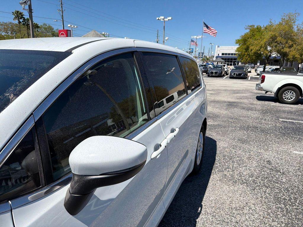 used 2023 Chrysler Pacifica car, priced at $23,998
