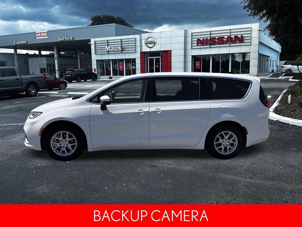 used 2023 Chrysler Pacifica car, priced at $23,998