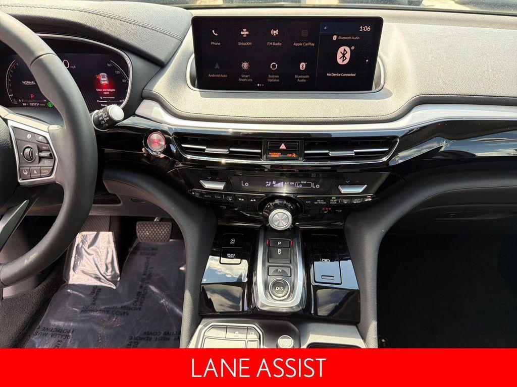 used 2024 Acura MDX car, priced at $37,581