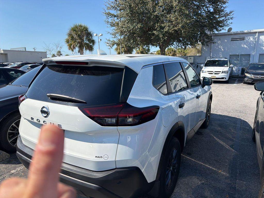 used 2021 Nissan Rogue car, priced at $18,998