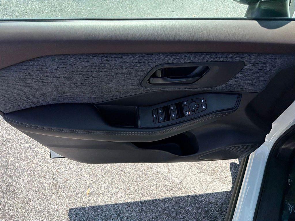 used 2021 Nissan Rogue car, priced at $17,986