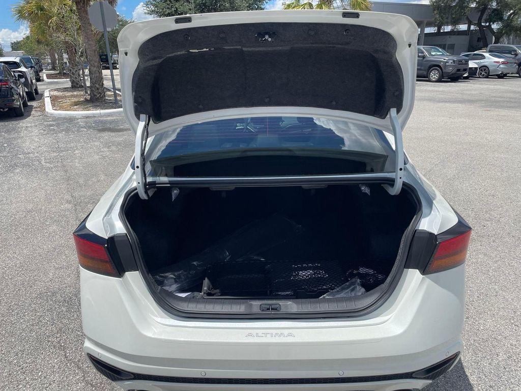 new 2025 Nissan Altima car, priced at $33,368