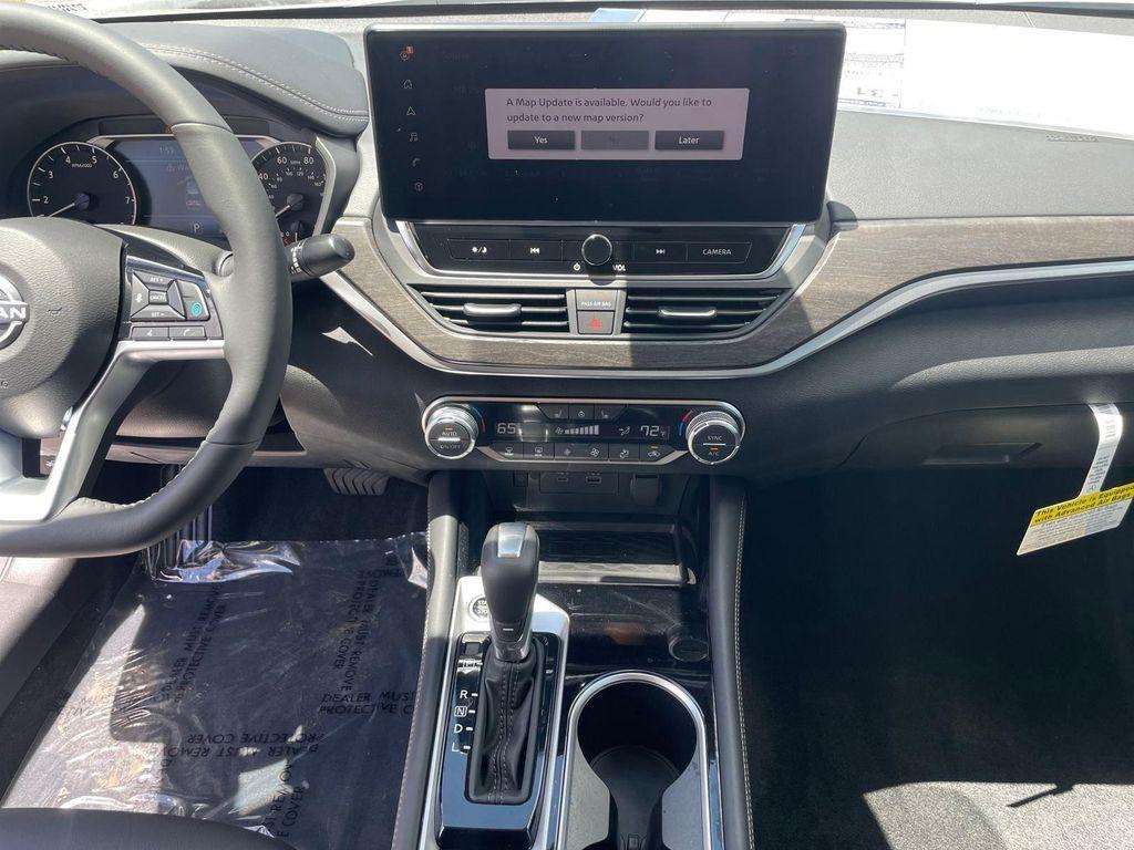 new 2025 Nissan Altima car, priced at $33,368