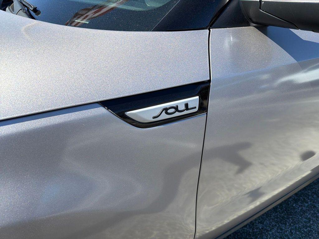 used 2018 Kia Soul car, priced at $9,994