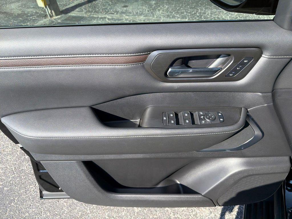 new 2026 Nissan Armada car, priced at $73,348