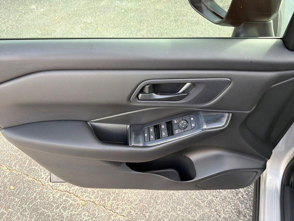 used 2025 Nissan Rogue car, priced at $23,594