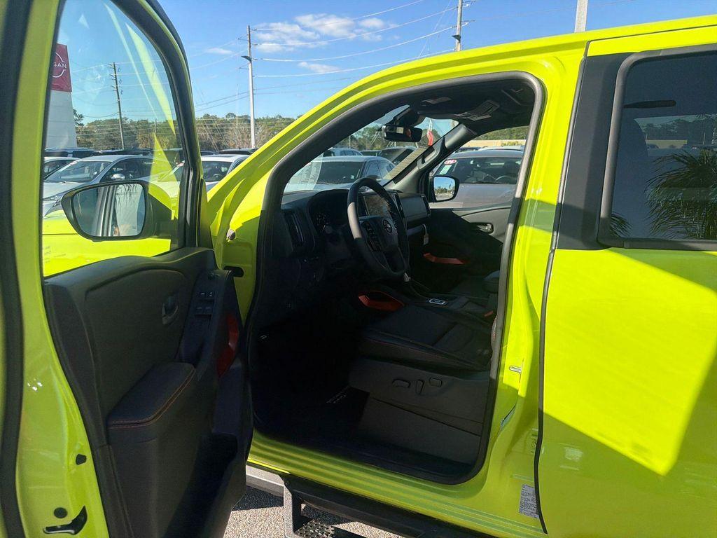 new 2026 Nissan Frontier car