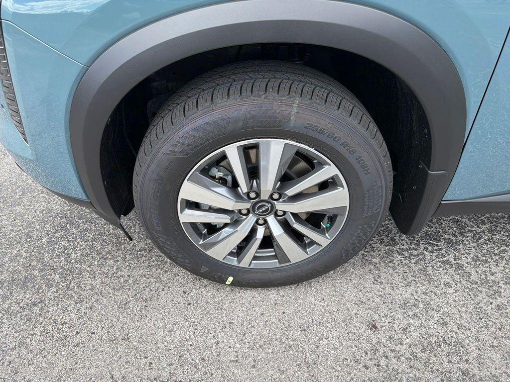 new 2026 Nissan Pathfinder car, priced at $45,555