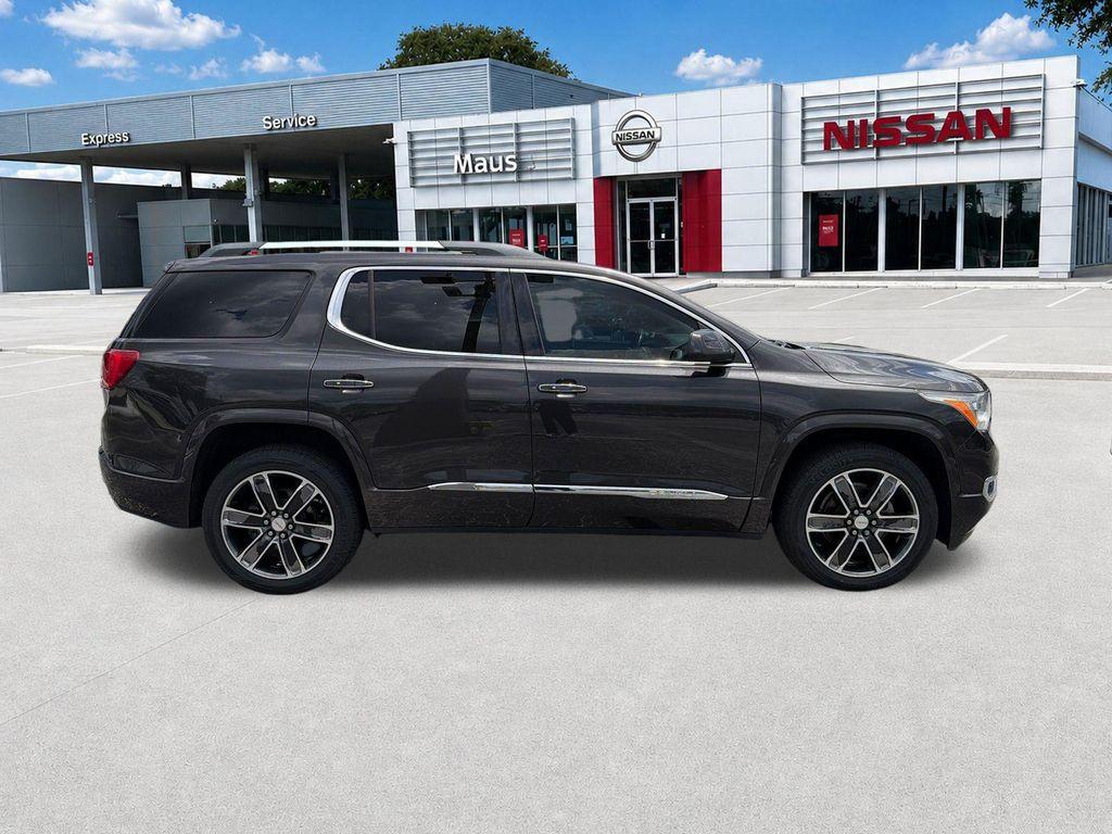 used 2018 GMC Acadia car, priced at $19,581