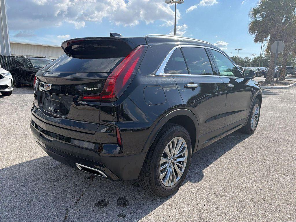 used 2024 Cadillac XT4 car, priced at $30,581