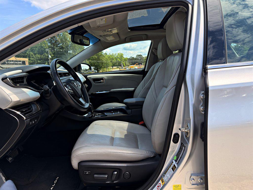 used 2013 Toyota Avalon Hybrid car, priced at $18,995
