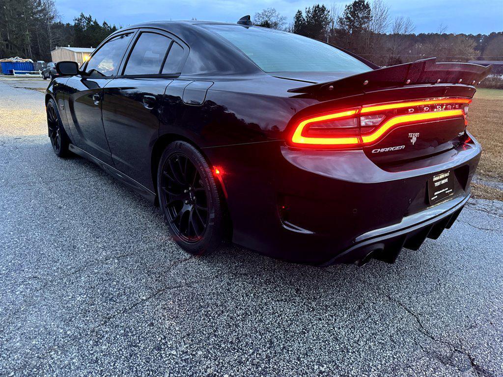 2016 Black Dodge Charger