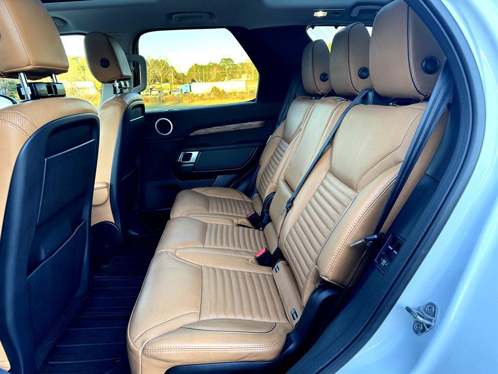 used 2018 Land Rover Discovery car, priced at $16,995