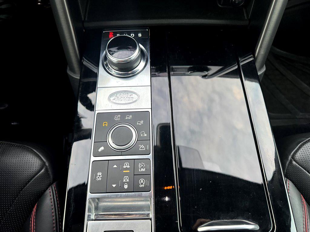 used 2018 Land Rover Discovery car, priced at $16,995