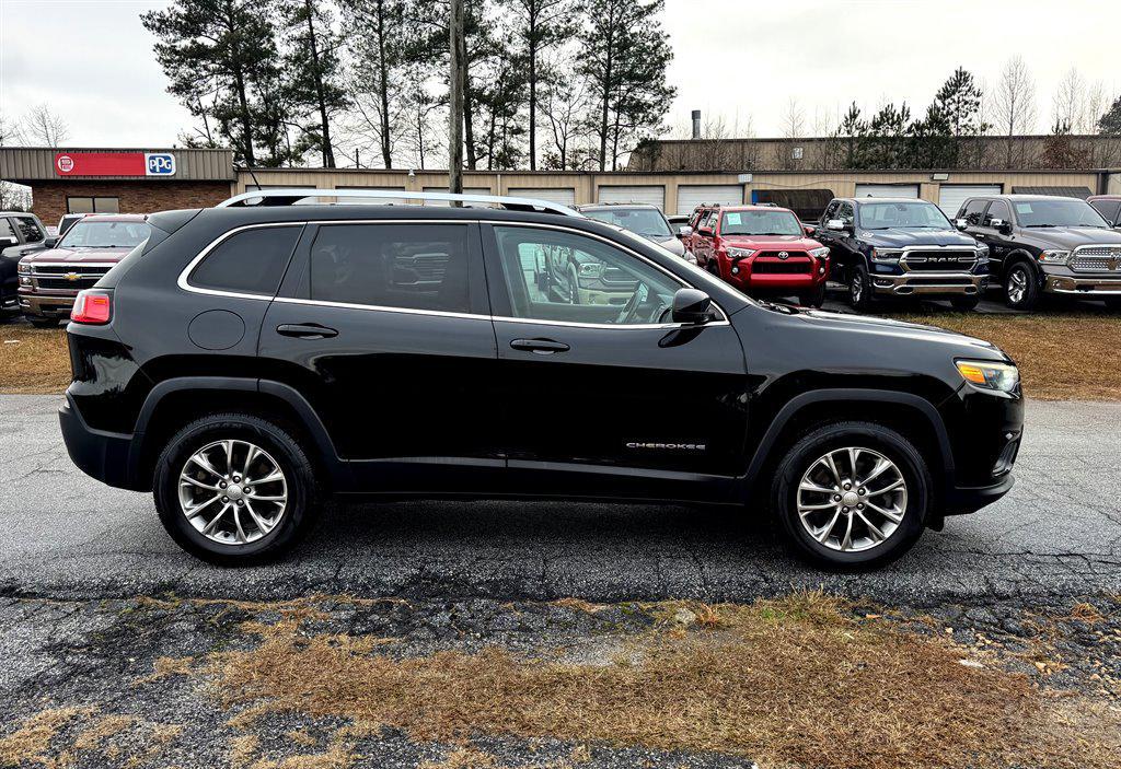 used 2020 Jeep Cherokee car, priced at $13,995
