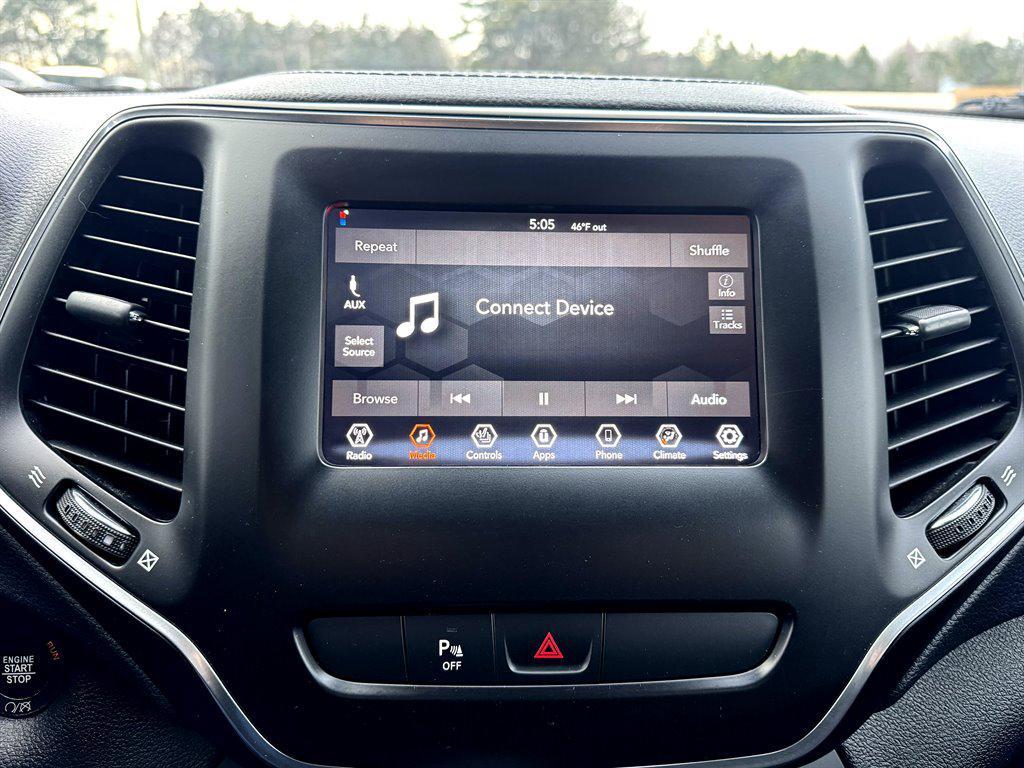 used 2020 Jeep Cherokee car, priced at $13,995